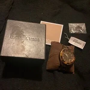 Michael Kors Gold and Brown Unisex Watch (needs battery) Michael Kors MK4314 Delray Tort Gold Dial Tortoise Acetate  main image 3